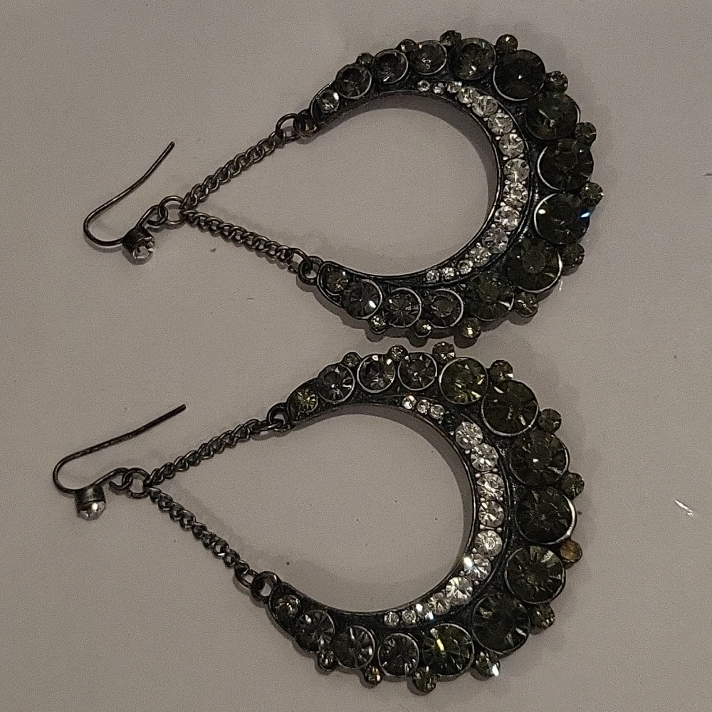 VINTAGE Brass‎ Hook Green Dangle Earrings Set
